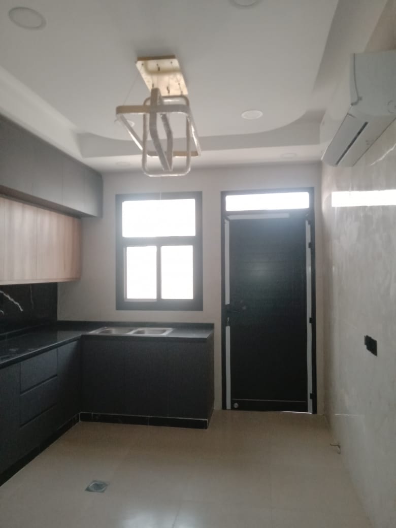 The Brand New luxurious ready villa for sale in Al Yasmeen at opposite Ameerha village Ajman.
