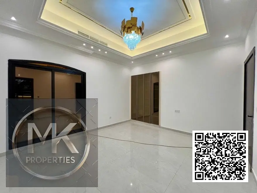 Modern Design for Sale in Al Helio 2