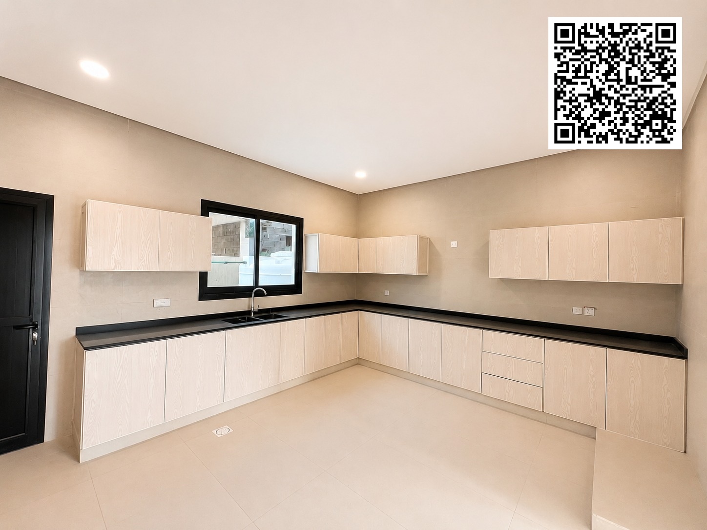 Modern Townhouse Villa for Sale in Al Helio 2