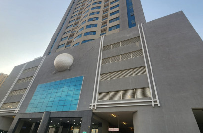AMAZING APARTMENT AVAILABLE IN GULF TOWER! pay 189,667 NOW and get the keys .