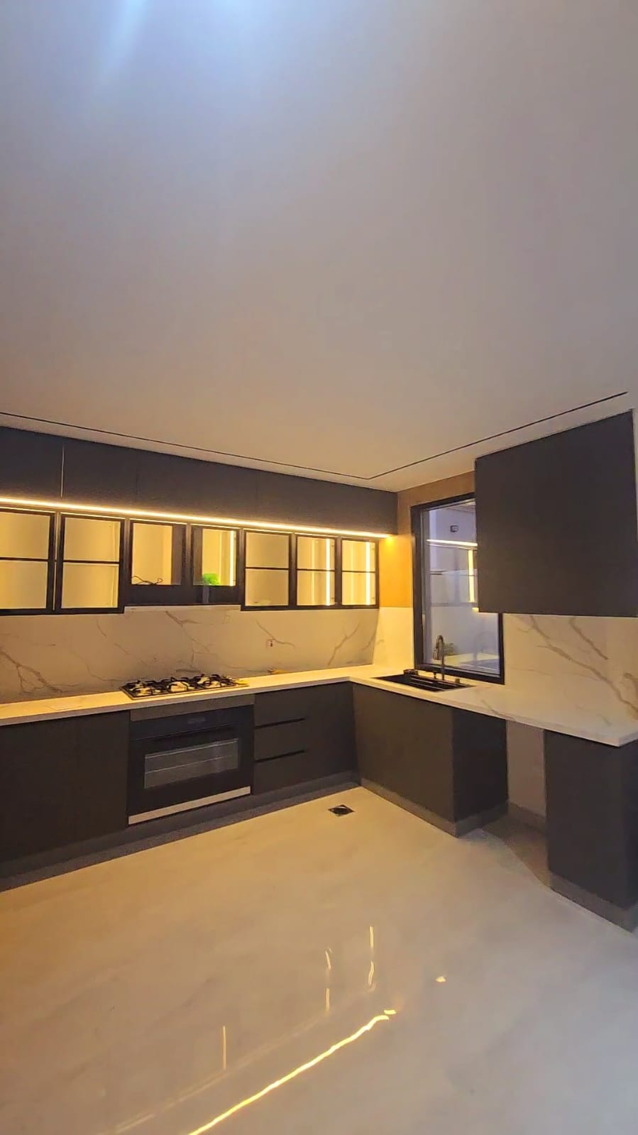 For sale: Brand new 3-storey 6 masterbed villa with super deluxe finishing 🏡 in Helio2- Ajman.