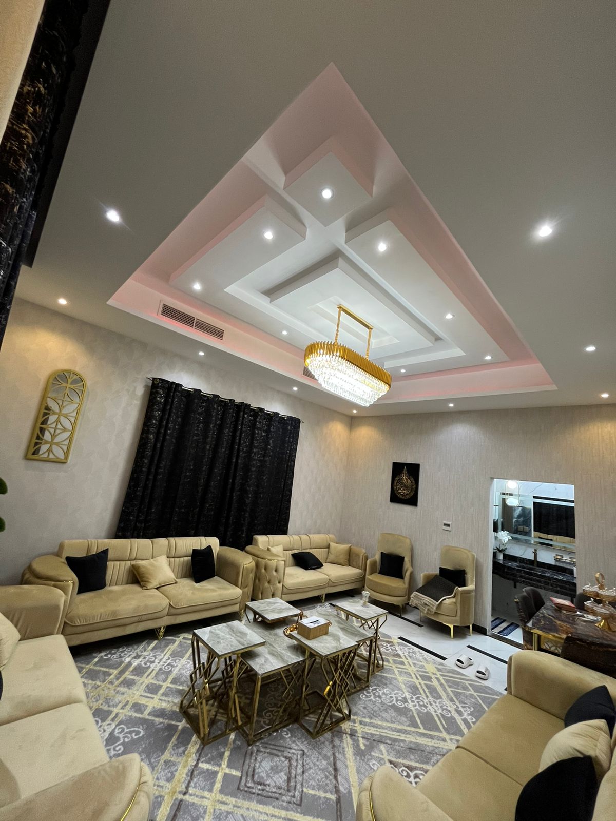The Luxurious Design Furnished villa ready for rent in Al Aalia Ajman