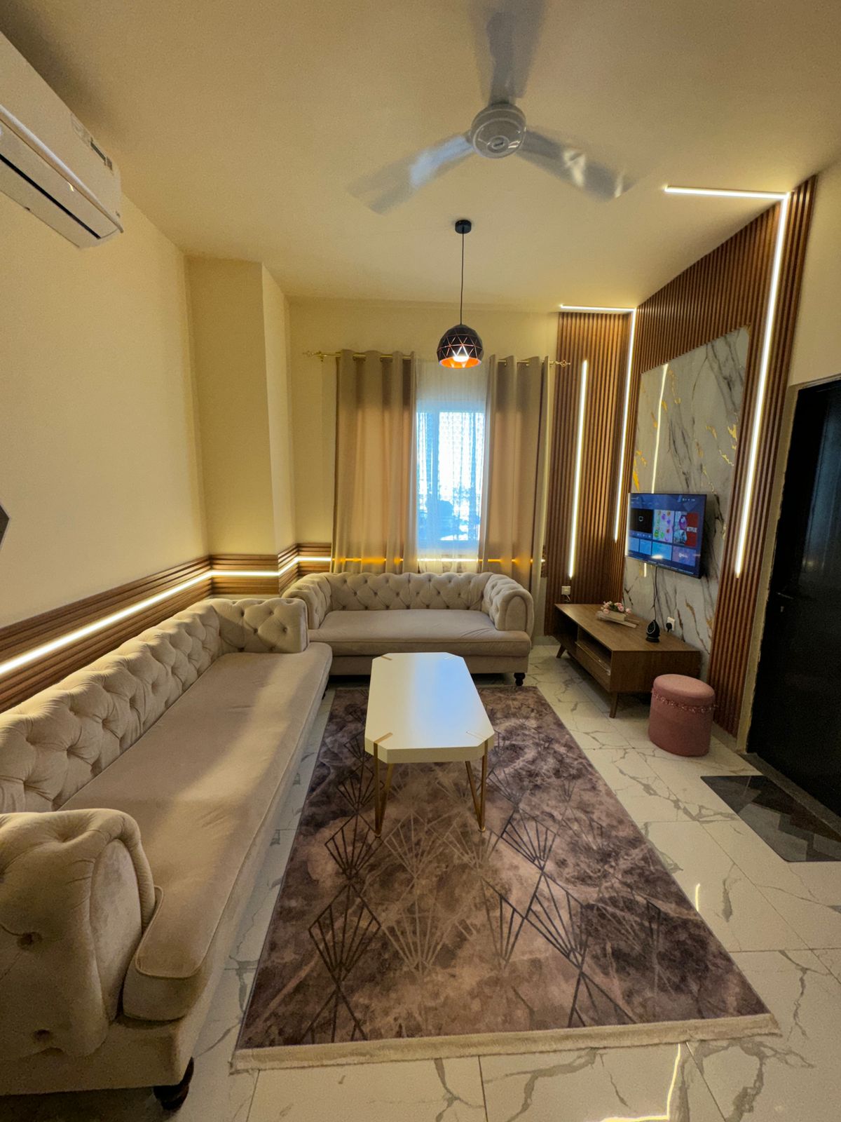 LUXURY FULLY FURNISHED 1 BHK 900 sqft FOR RENT IN AL JURF.