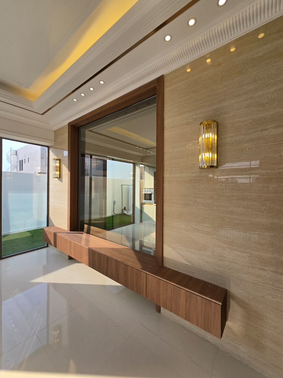 The Royal Looks Very Executive Prime location near by main road Luxury Design villa for sale in Al Hellio 2 Ajman.