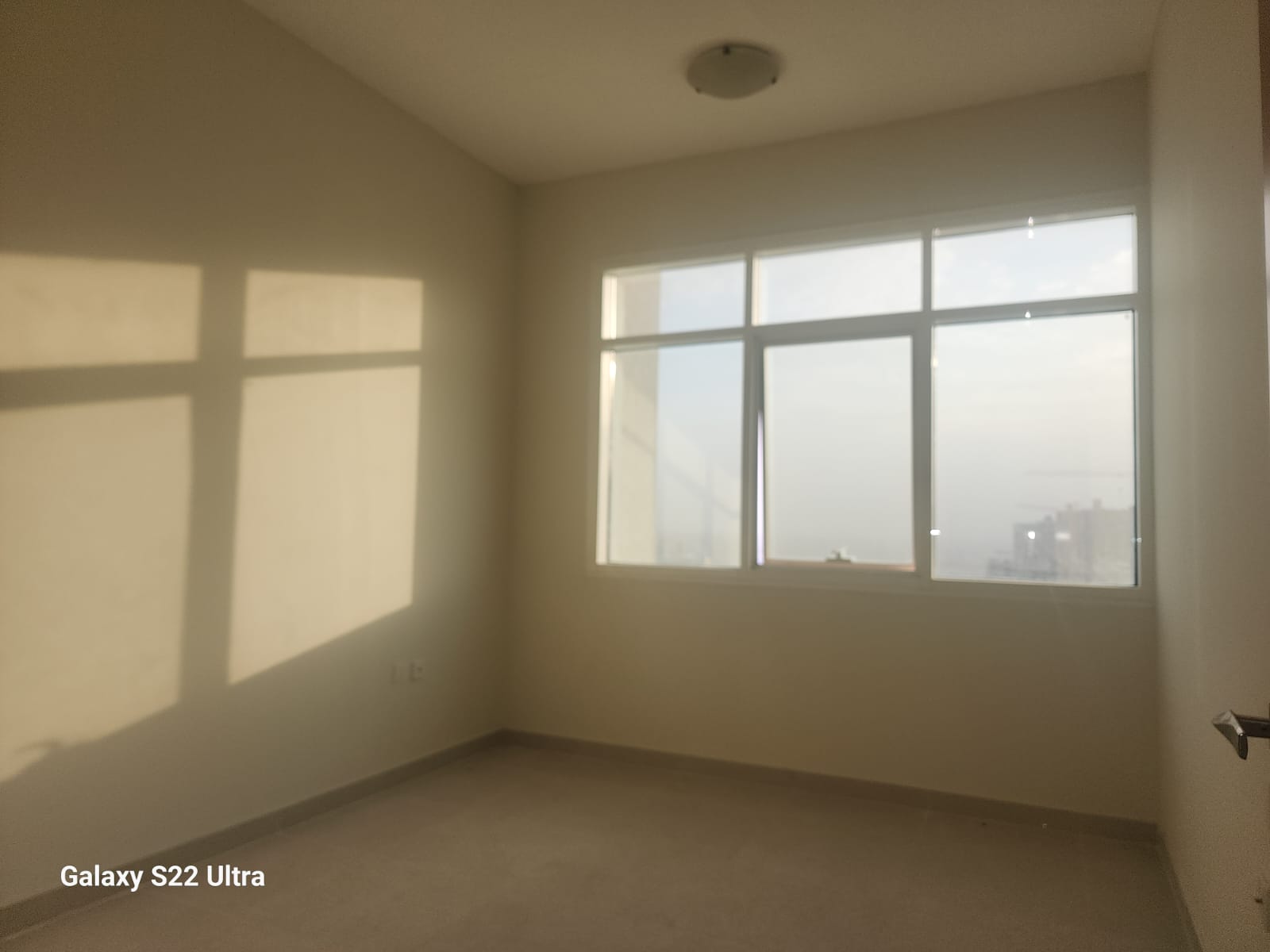 AMAZING APARTMENT AVAILABLE IN GULF TOWER! pay 189,667 NOW and get the keys .