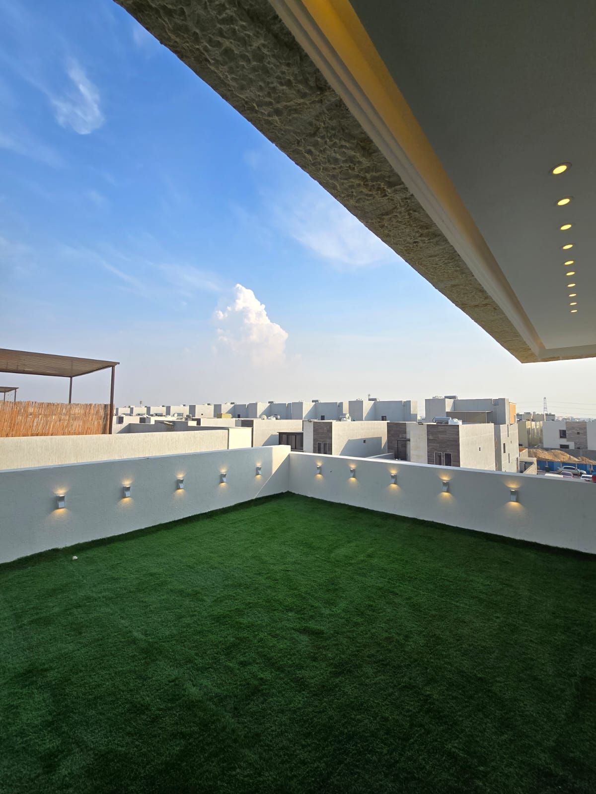 The Royal Looks Very Executive Prime location near by main road Luxury Design villa for sale in Al Hellio 2 Ajman.