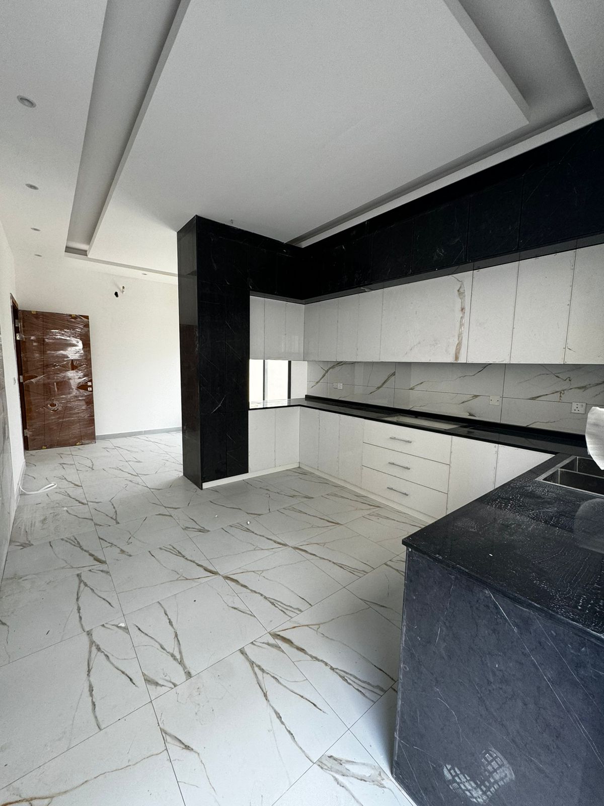 IN Al A'ali (1) Luxury Villa - 3014 Sqft Area in a Prime Location in Ajman.