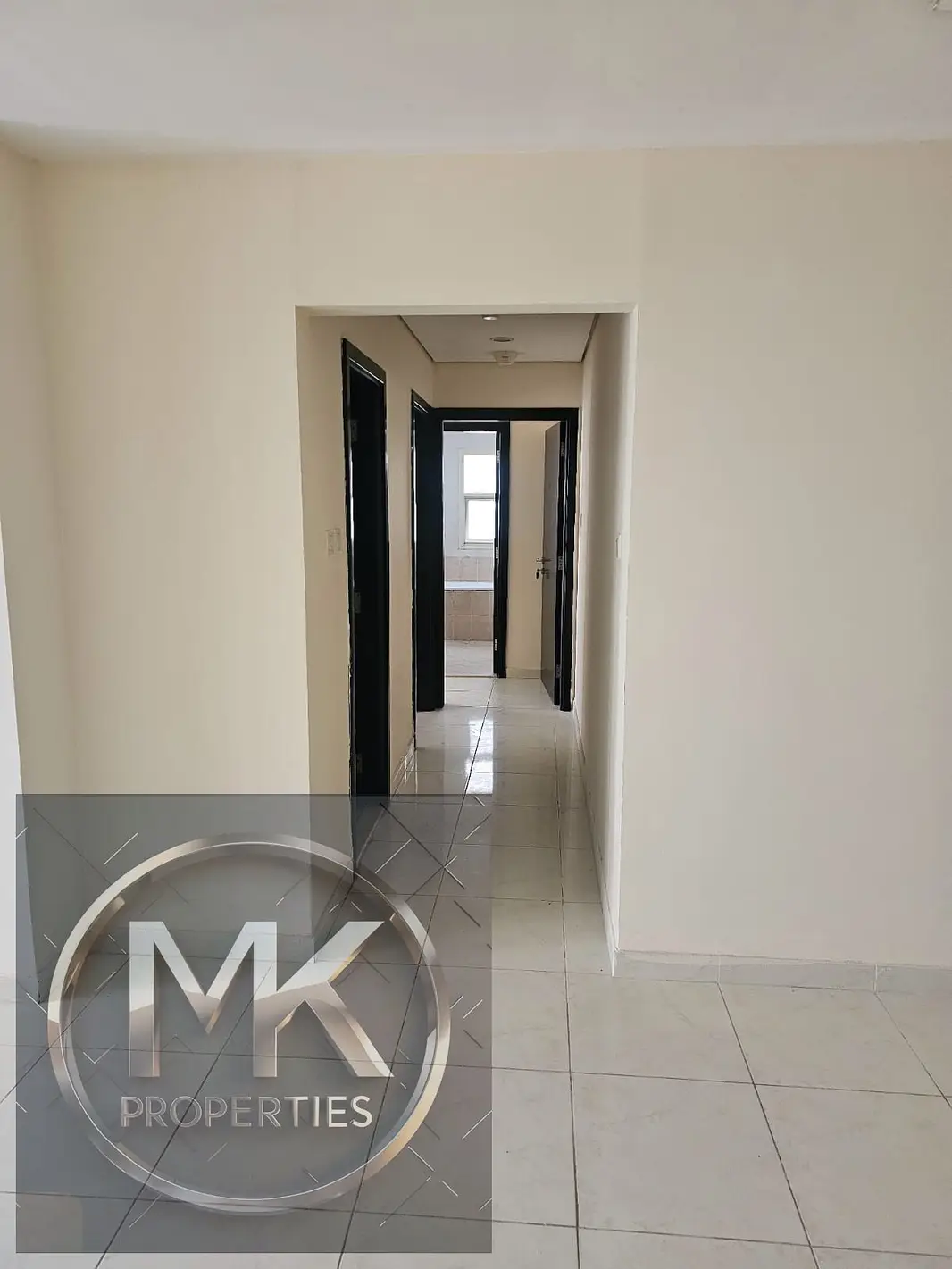 EMPTY 2 BHK FOR SALE IN LILIES TOWER 1550 SQFT WITH PARKING + DOUBBLE BALCONY