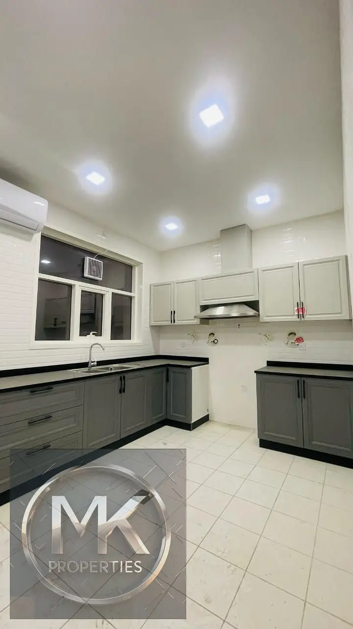 Al Zahya Ajman 3 Luxurious Design Villas ready for sale in a very attractive price 1.45M.