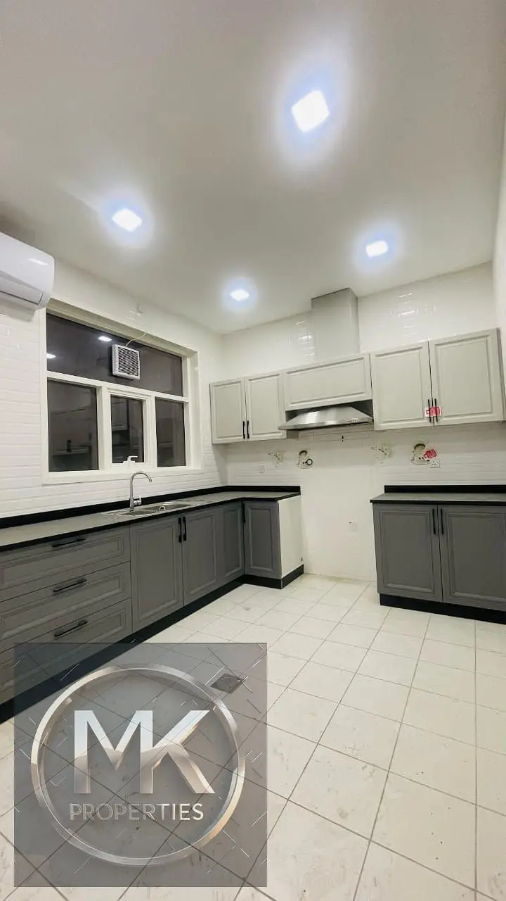 Al Zahya Ajman 3 Luxurious Design Villas ready for sale in a very attractive price 1.45M.
