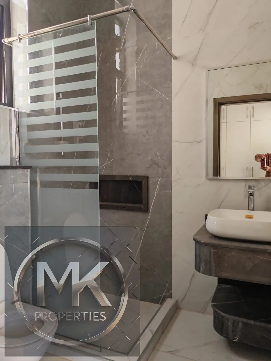 NEW BRAND 5 MASER BEDROOM LUXURIOUS & ELEGANT VILLA FOR RENT IN AL HELIO (2).