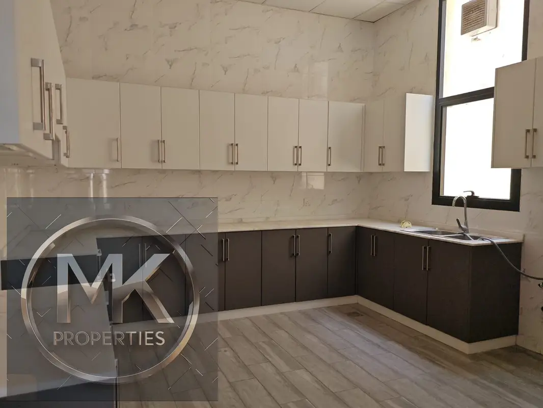 NEW BRAND 5 MASER BEDROOM LUXURIOUS & ELEGANT VILLA FOR RENT IN AL HELIO (2).