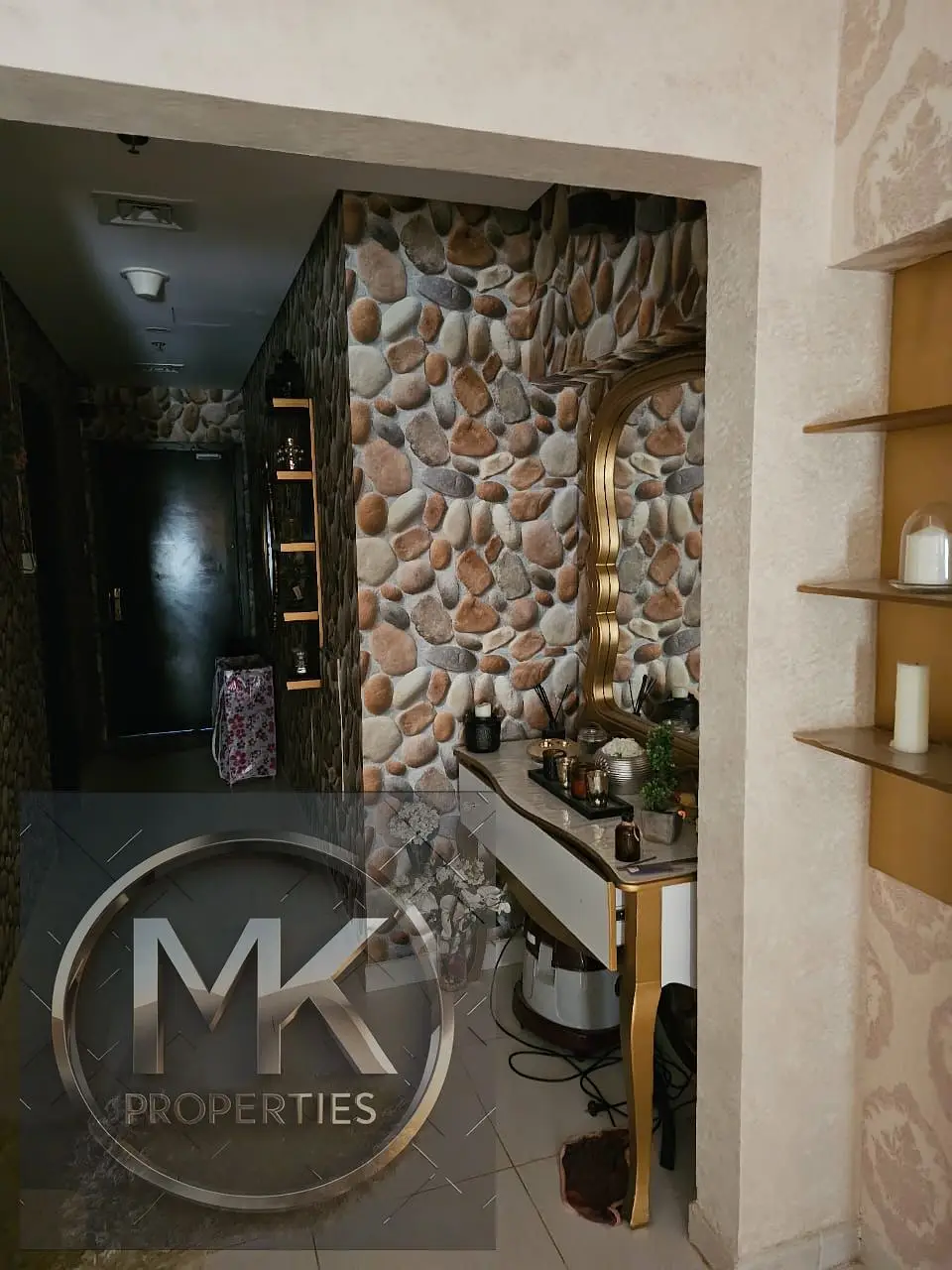 FURNISHED 1 BHK FOR SALE IN LILIES TOWER 1100 SQFT .