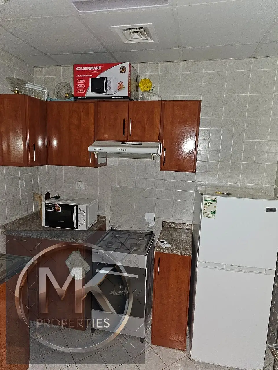 FURNISHED 1 BHK FOR SALE IN LILIES TOWER 1100 SQFT .