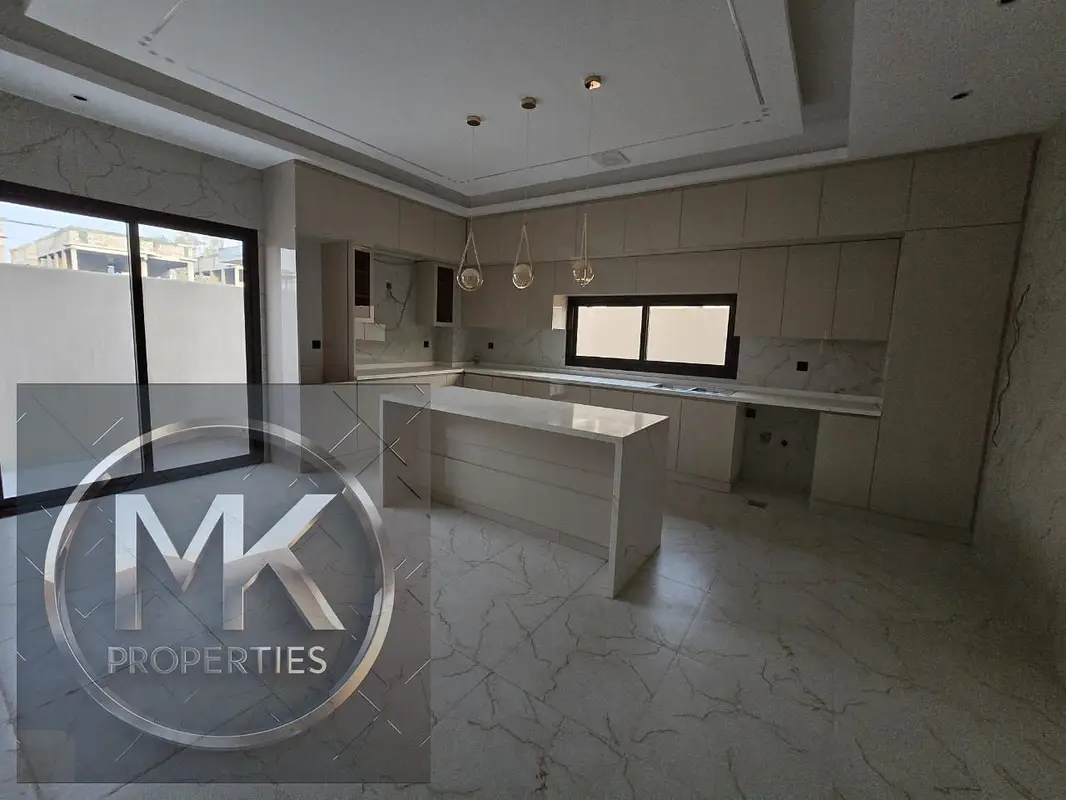 Luxurious Villa Available for Sale in Helio Ajman