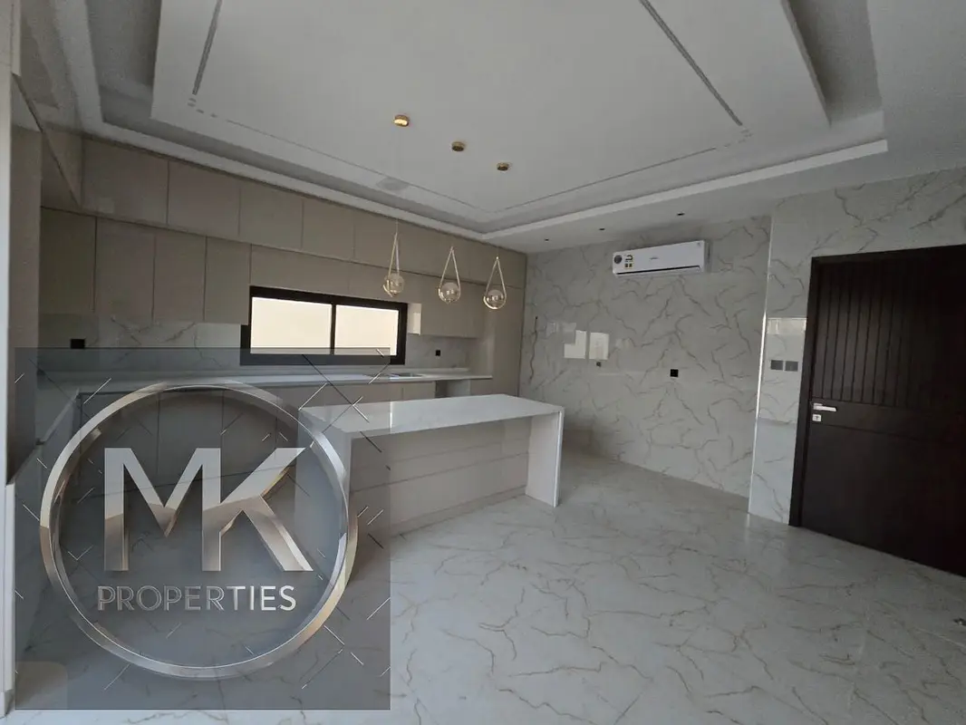 Luxurious Villa Available for Sale in Helio Ajman
