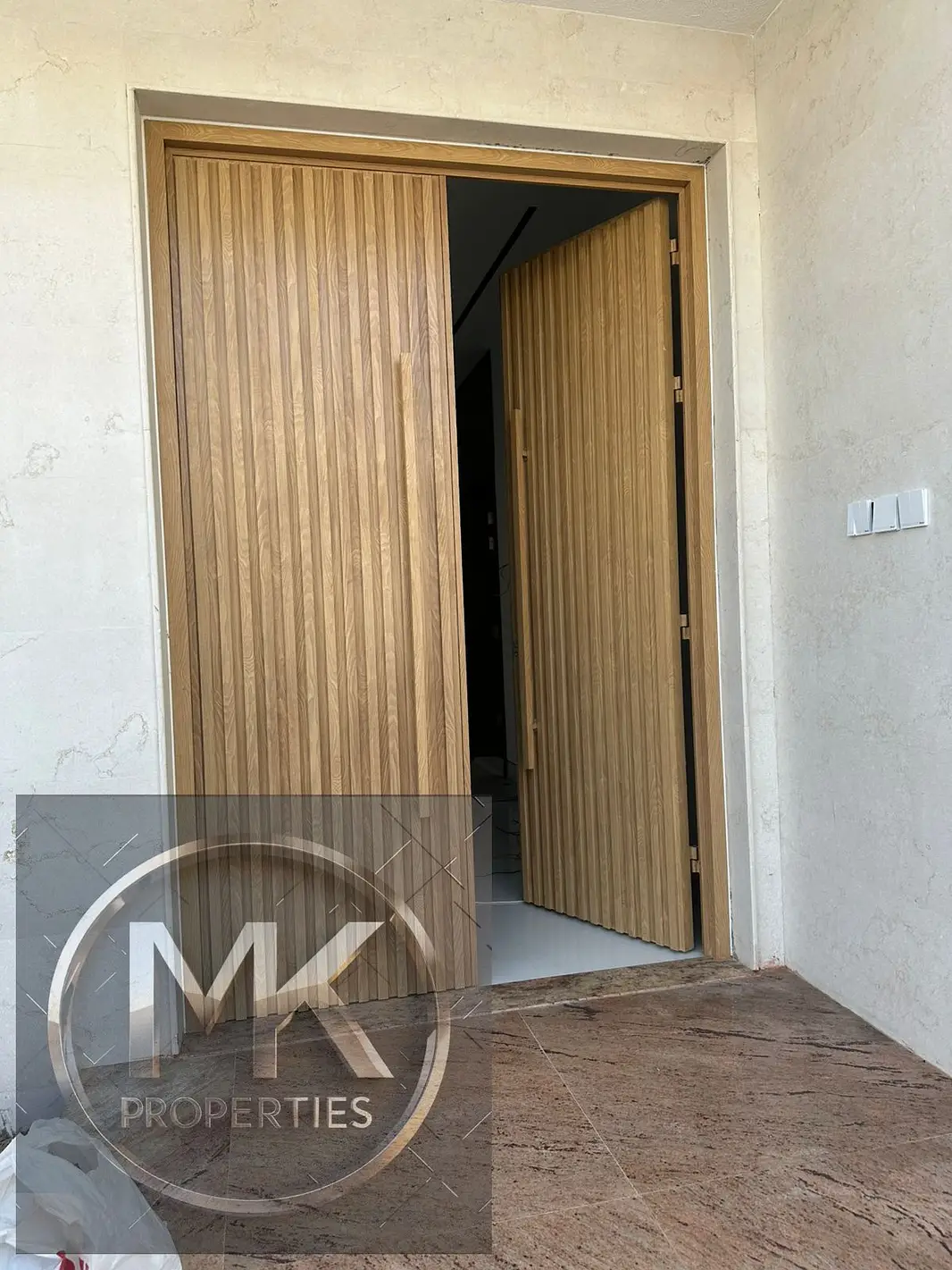 Al Yasmeen The Best Prime Location ready Luxurious Design Villa with indoor swimming pool for sale in attractive price.