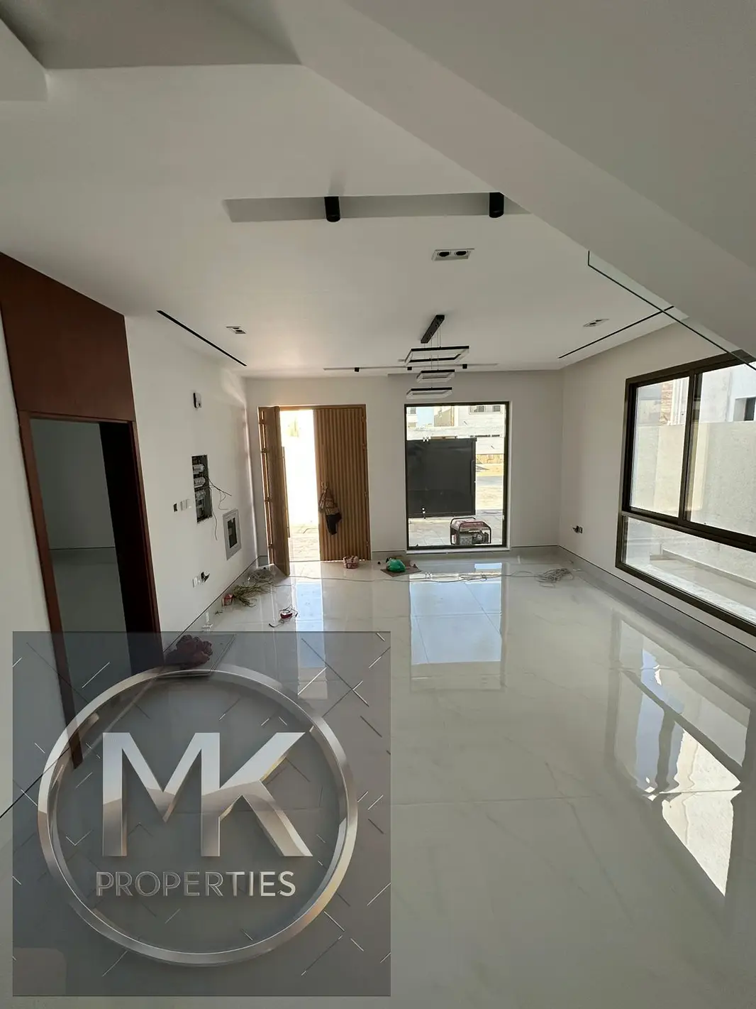 Al Yasmeen The Best Prime Location ready Luxurious Design Villa with indoor swimming pool for sale in attractive price.