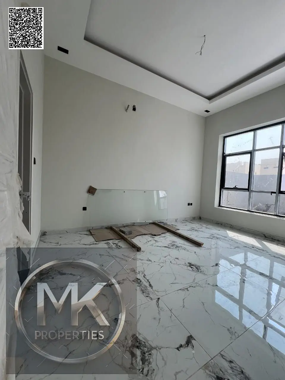 The Brilliant Royal Desing Main Rode facing Townhouse FOR SALE IN AL ZAHYA AJAMN