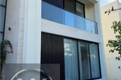 Luxury & Elegant Villa for Sale IN (Al Zorah, Ajman ) Golf-View With Swimming pool.