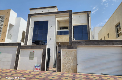 Al Yasmeen the Luxurious Design 2 villas for sale together 5 Bedroom