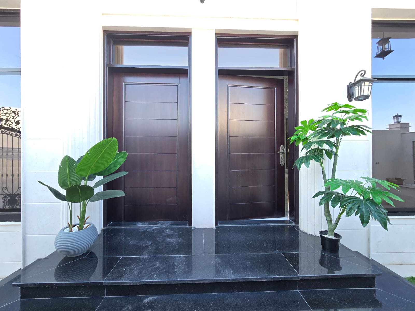 The luxury Executive Villa Ready for sela in al Helio Ajman The registration fee is included.