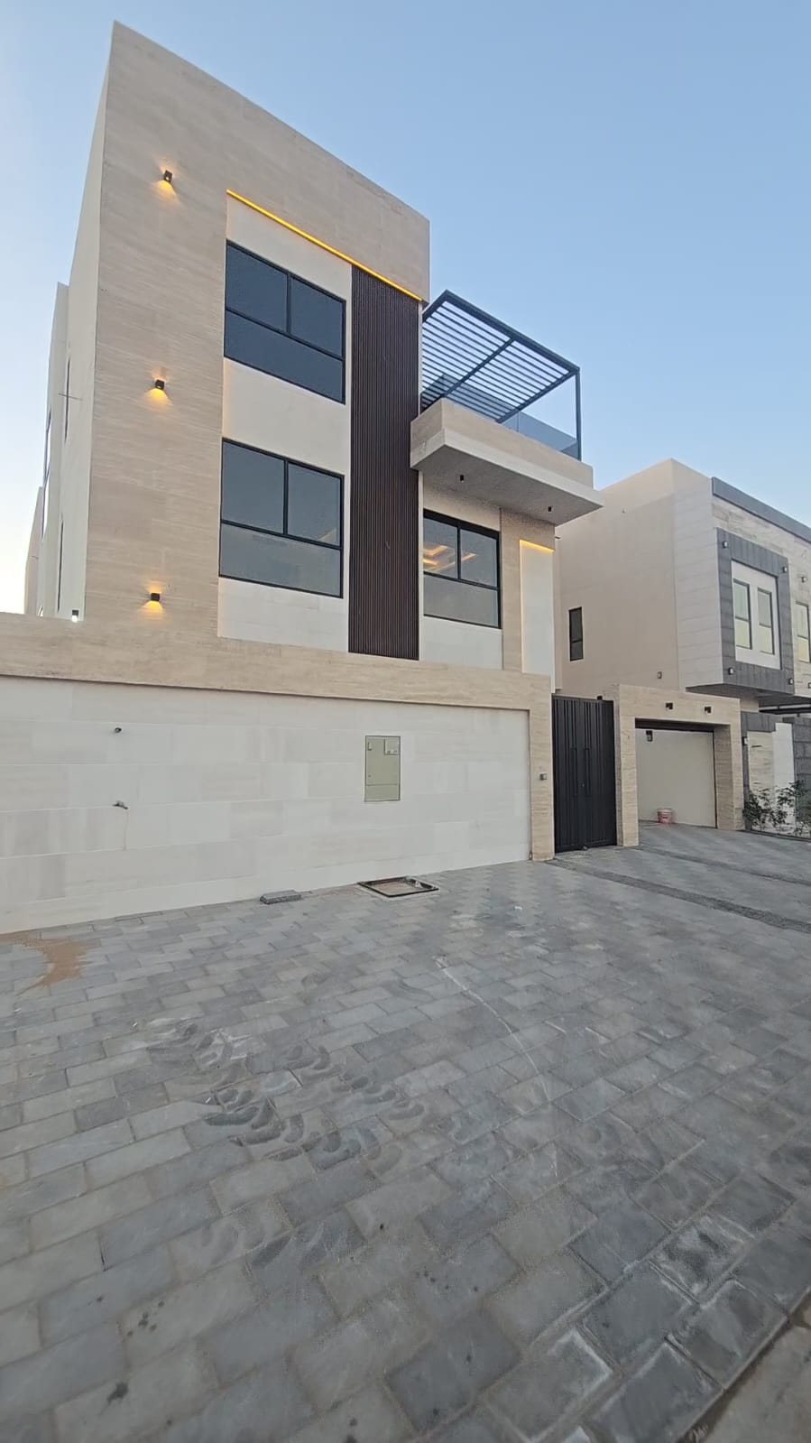 For sale: Brand new 3-storey 6 masterbed villa with super deluxe finishing 🏡 in Helio2- Ajman.
