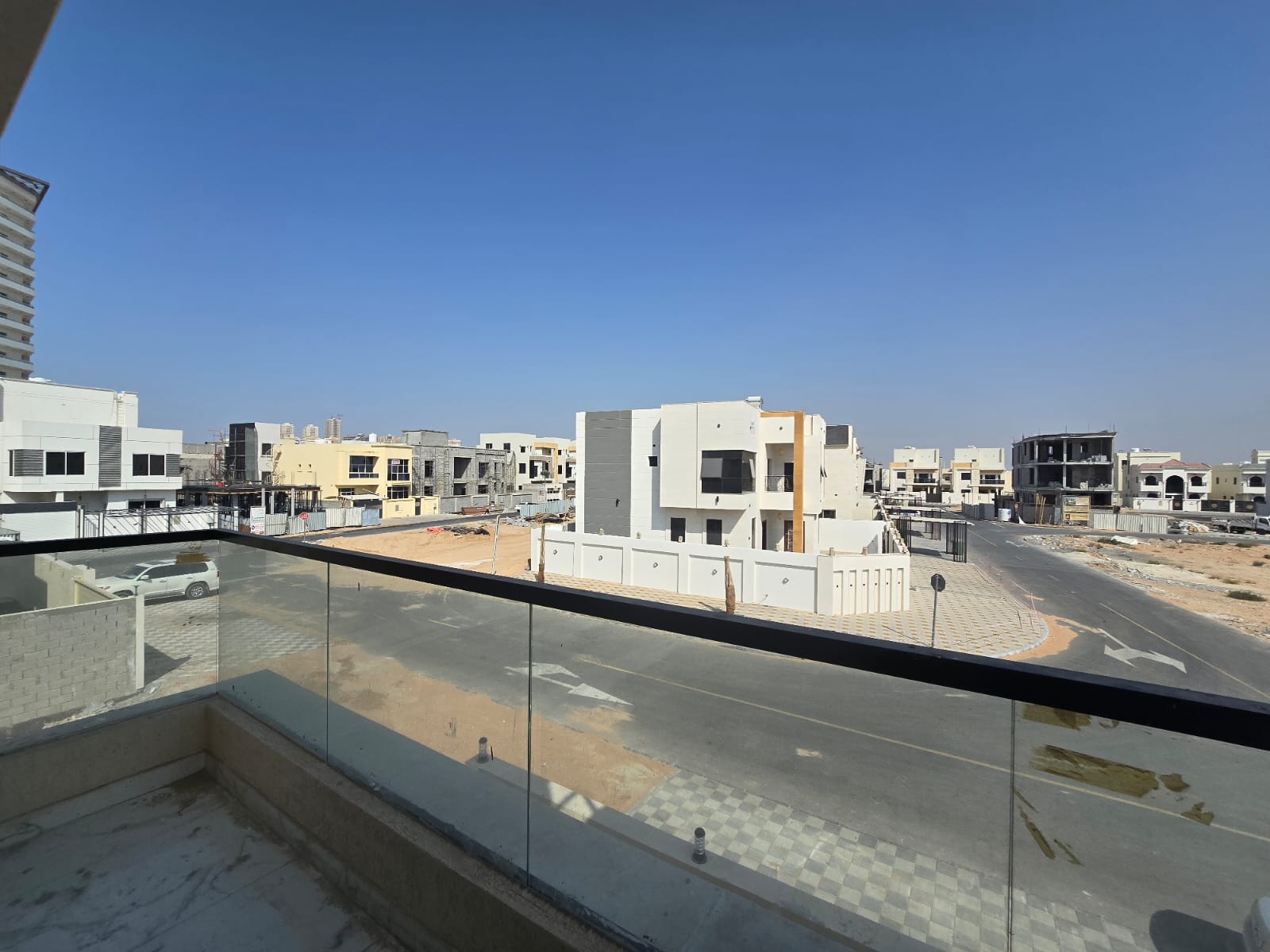The Ready Luxurious Design villa for sale in Al Hellio 2 near main dividing road Al Zahya & Al Hellio 2