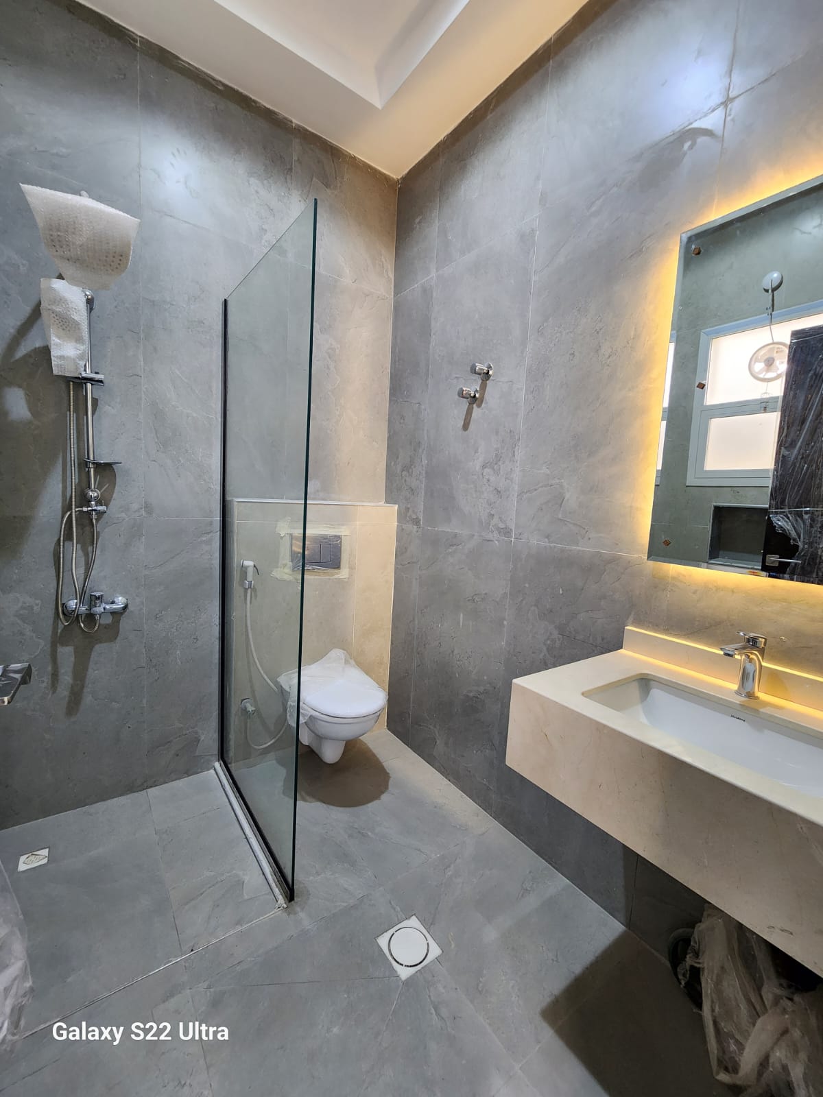 Al Yasmeen the Luxurious Design 2 villas for sale together 5 Bedroom