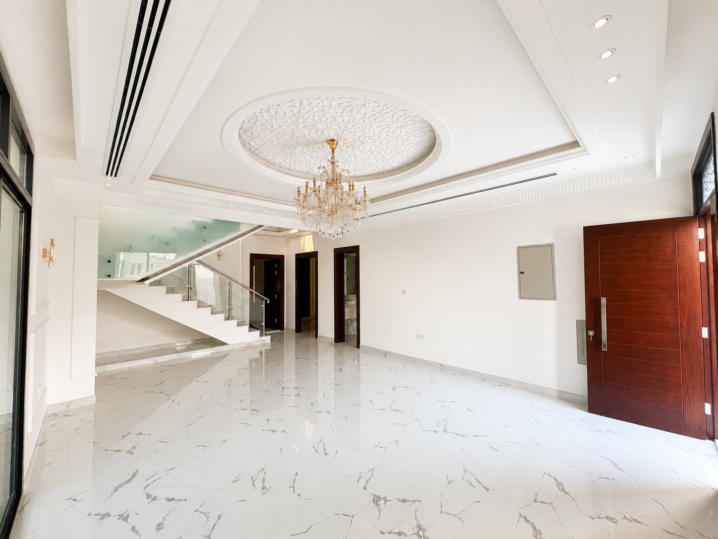 🏡 Classic Villa for Sale in Al Zahya G+1+Roof
