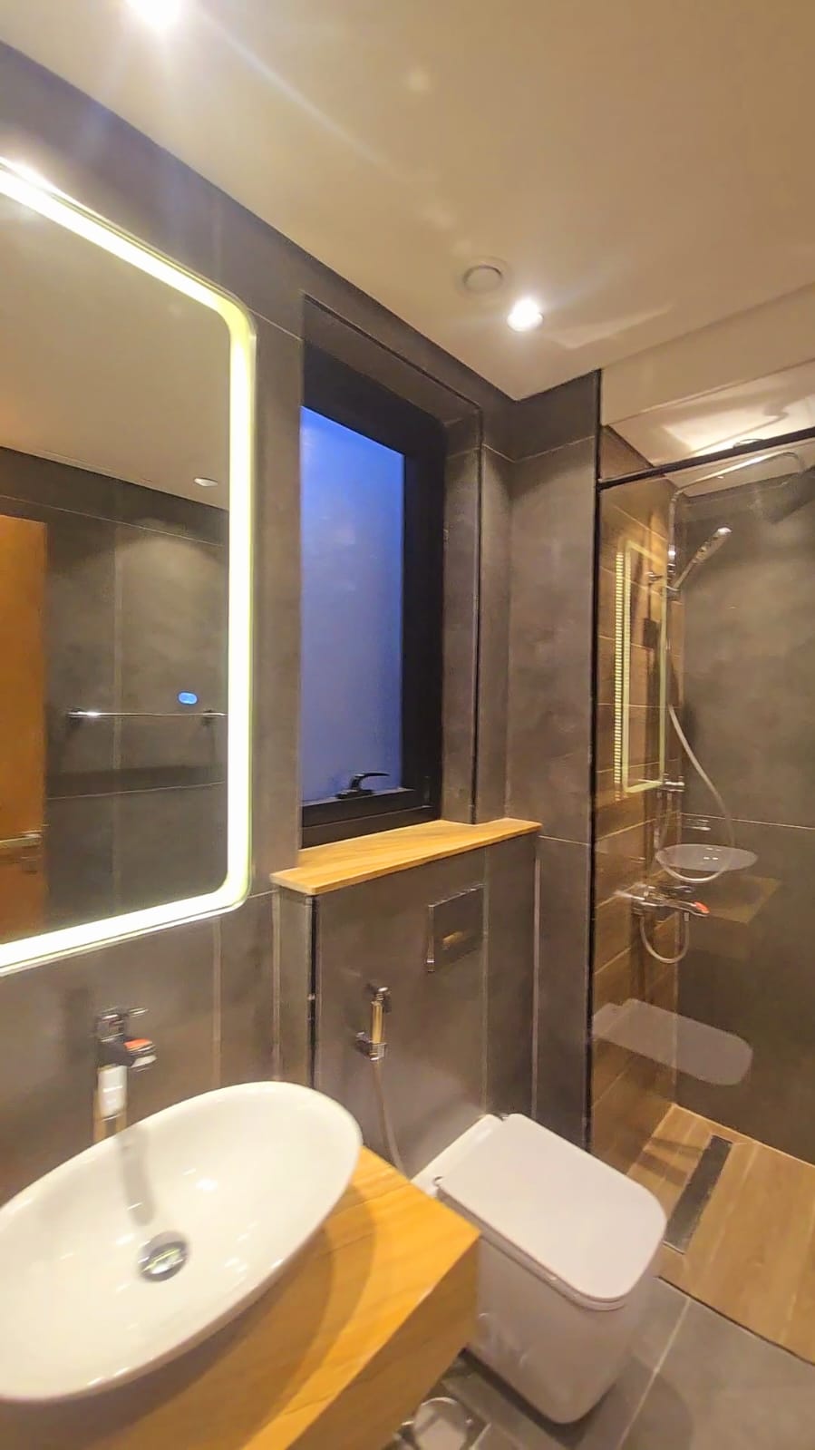 For sale: Brand new 3-storey 6 masterbed villa with super deluxe finishing 🏡 in Helio2- Ajman.