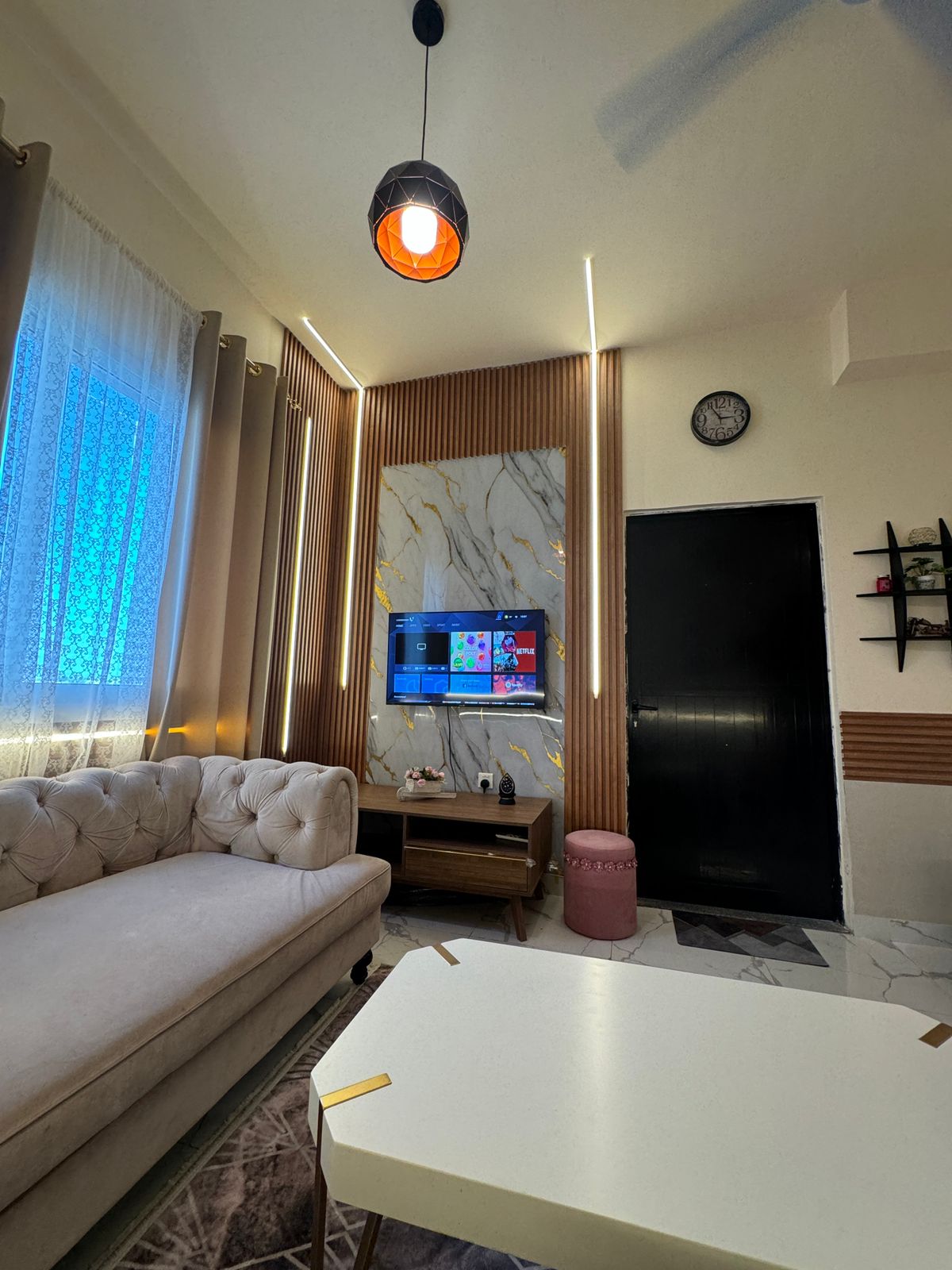 LUXURY FULLY FURNISHED 1 BHK 900 sqft FOR RENT IN AL JURF.